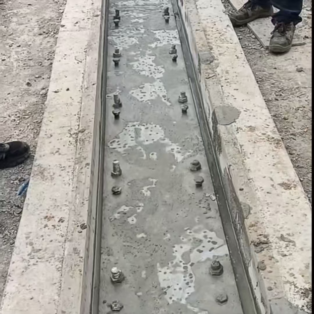 管城港口码头起重机龙门吊重型机械设备稳固用早强快凝轨道胶泥